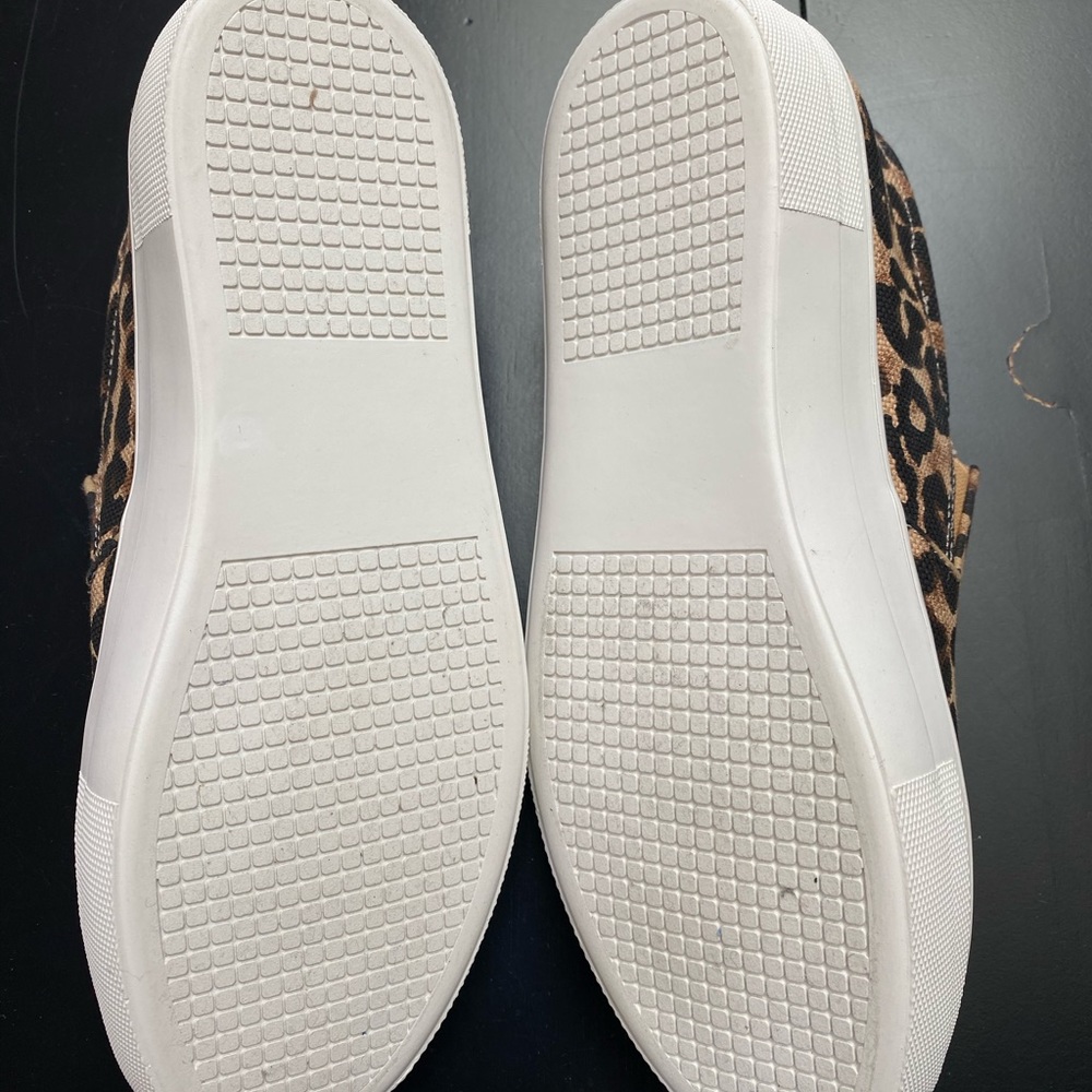 Steve Madden slide on sneaker - Picture 3 of 3